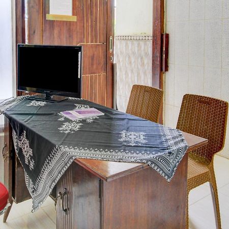 Oyo 90725 Zeevanna Guest House Syariah Kediri  Eksteriør billede